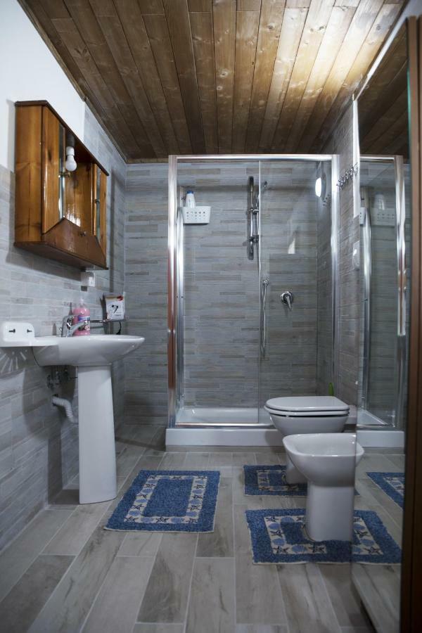 B&B Sentiero Romantico Эболи Экстерьер фото
