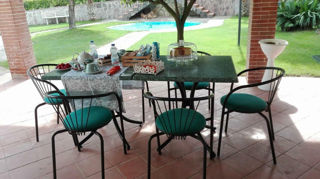 B&B Sentiero Romantico Эболи Экстерьер фото