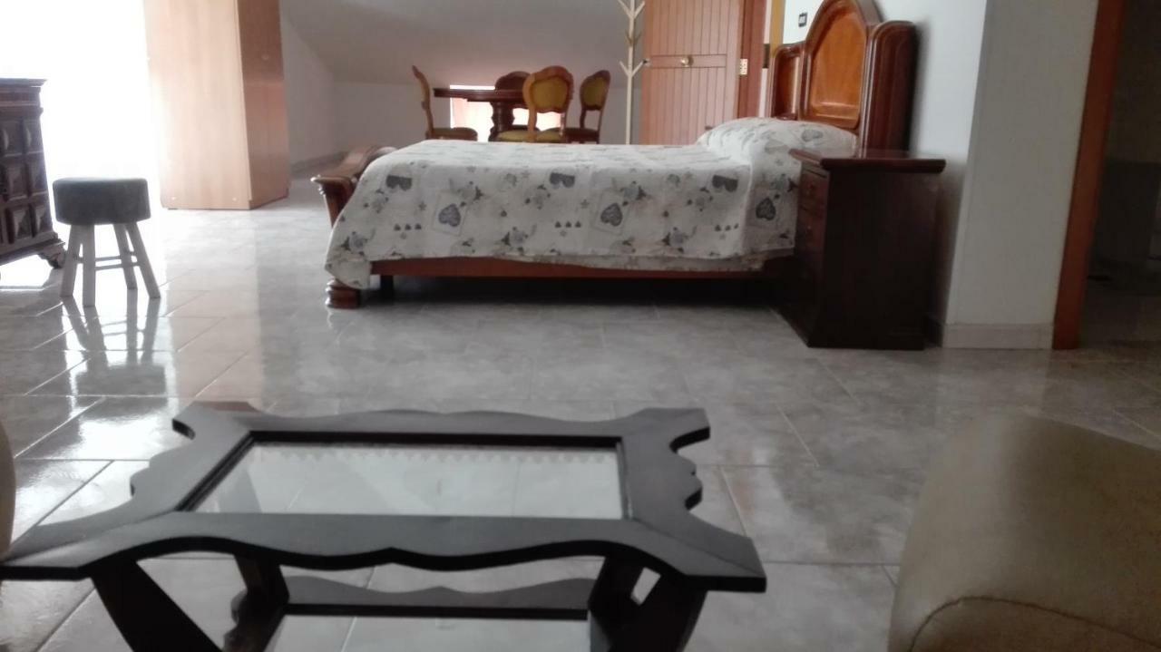 B&B Sentiero Romantico Эболи Экстерьер фото