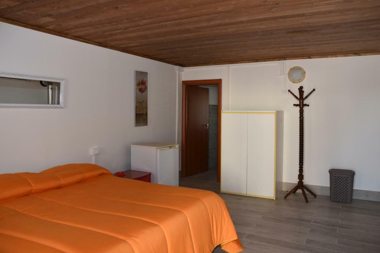 B&B Sentiero Romantico Эболи Экстерьер фото